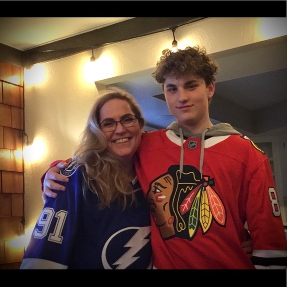 Meet your Posher, Amanda - Picture 1 of 4